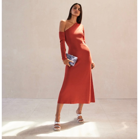 NWT Cult Gaia Knit Asymmetric Cut Out MIDI Dress In Meduim in Chili Color - Picture 2 of 13